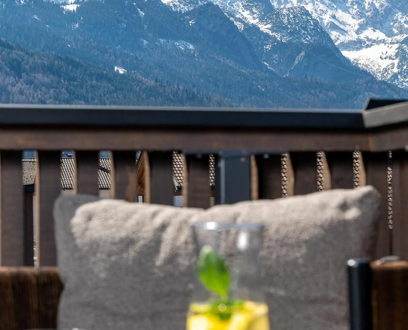 Bergalpine Apartment Garmisch-Partenkirchen